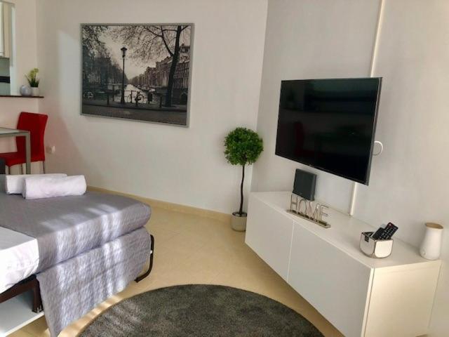 Studio In The Center Of Torremolinosアパートメント エクステリア 写真